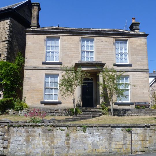 15, Knowlestone Place