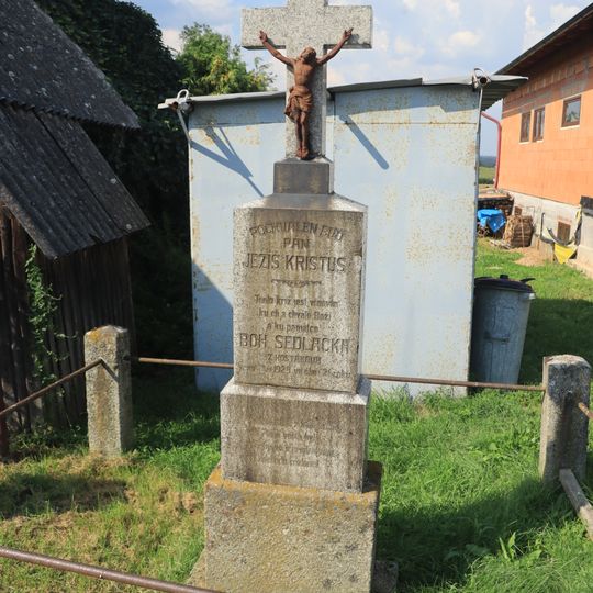 Kříž Boh. Sedláčka v Hostákově