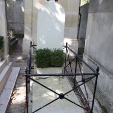 Grave of Hervilly