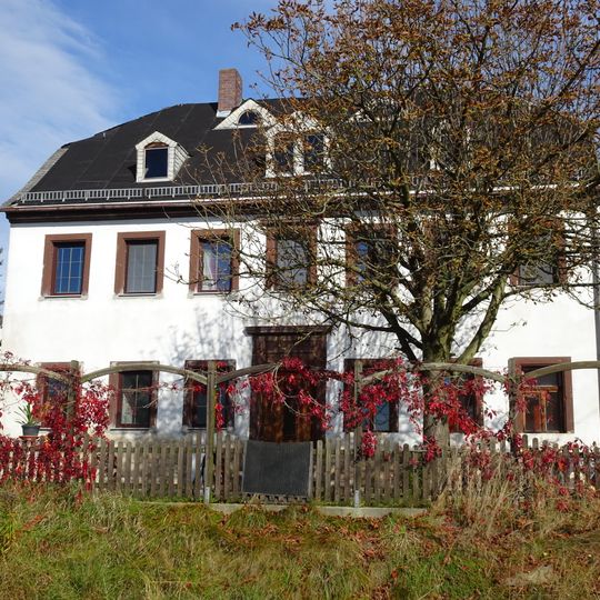 Wohnhaus Rabensteiner Straße 1