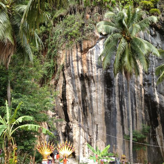 Wat Suwan Khuha Wariwong