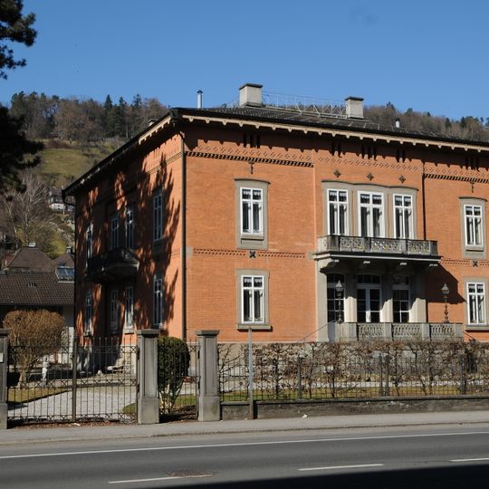 Villa Mutter