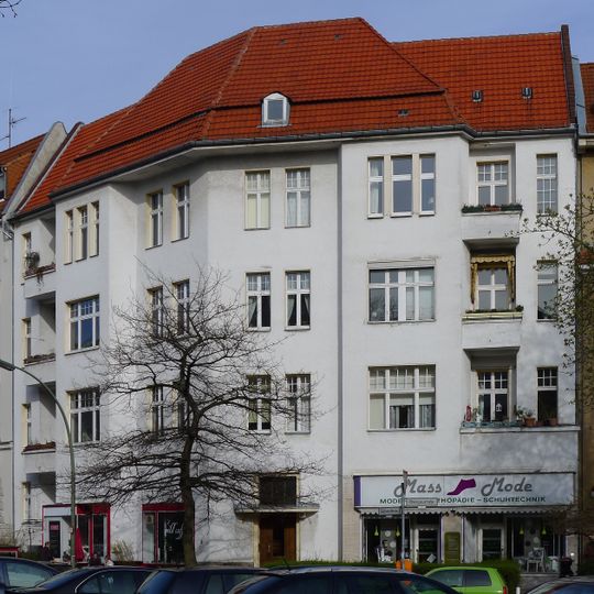 Mietshaus Südwestkorso 63