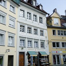 Wohn- und Geschäftshaus