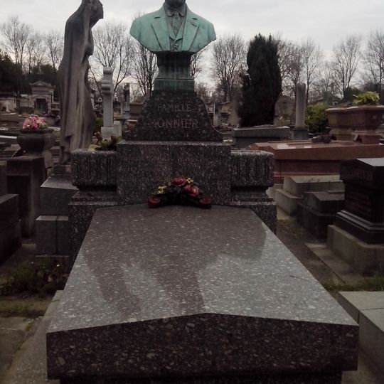 Grave of Monnier