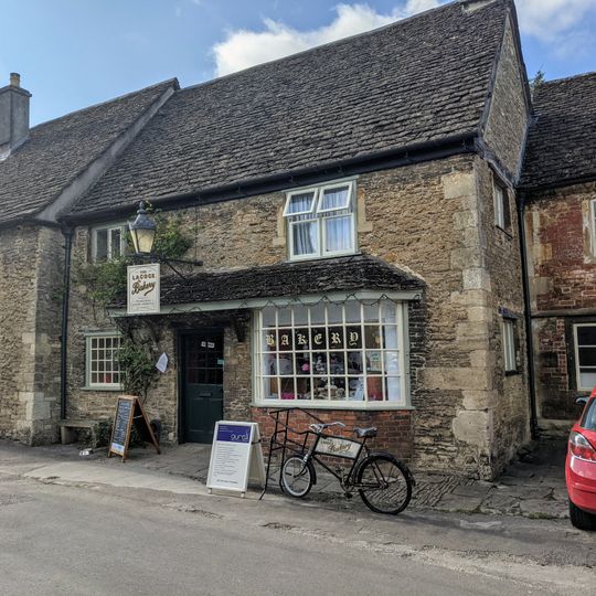 8 and 8A, Church Street