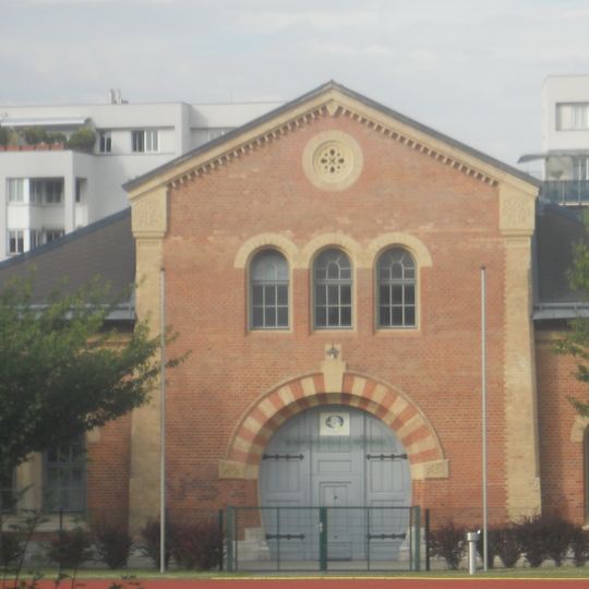 Reithalle der Waisenhauskaserne