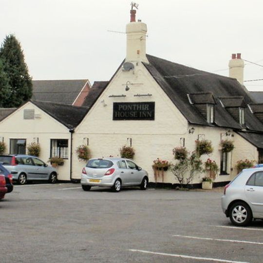 Ponthir House Inn