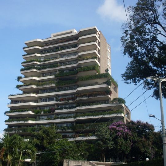 Torre 525 Avenida La Capilla
