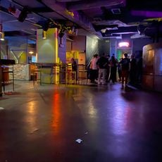 Hybrydy club