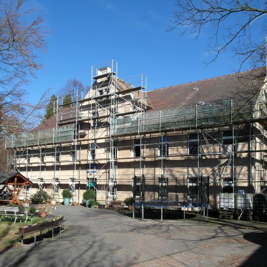 Rittergut Niederbischdorf Untere Dorfstraße 2; 2a; 2b; 3; 4; 6; 7