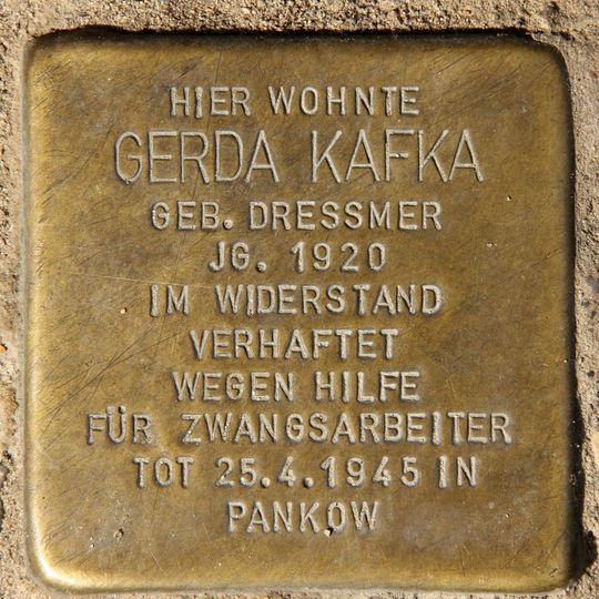 Stolperstein en memoria de Gerda Kafka