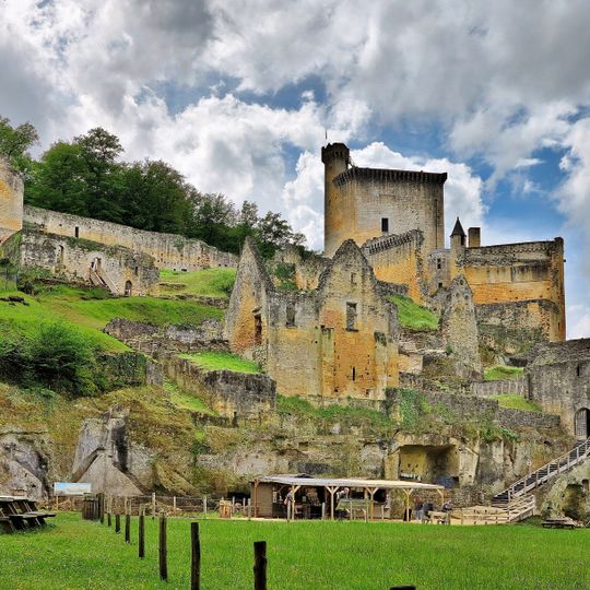 Castillo de Commarque