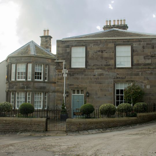 Dyneley House