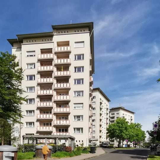 Hochhäuser im Lärchenwäldchen