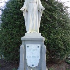 Statue of Sacred Heart of Jesus Christ