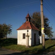 Kaple severně od Chouzov