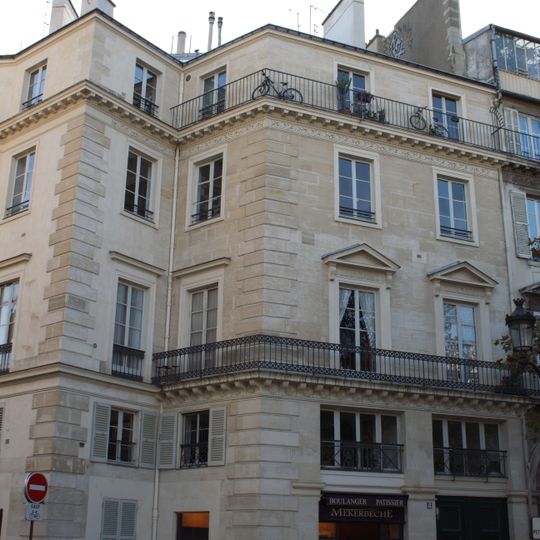 Immeuble, 4 place Franz-Liszt, 29 rue des Petits-Hôtels