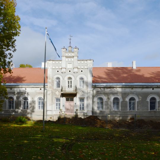 Illuka Manor