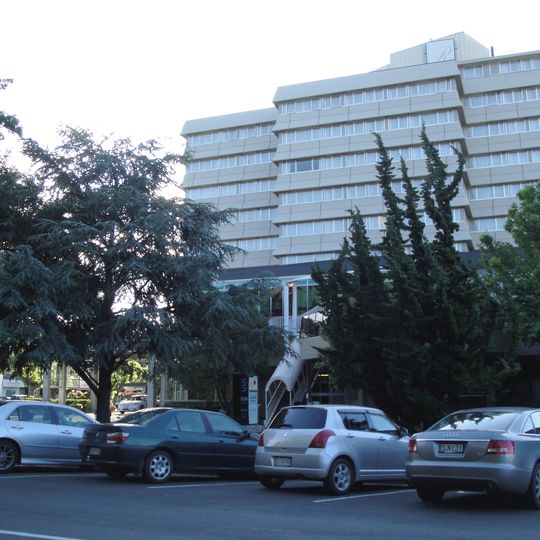 Rutherford Hotel