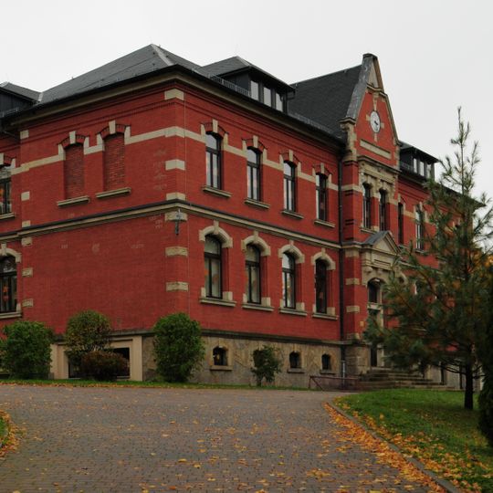 Schule Bahnhofstraße 14