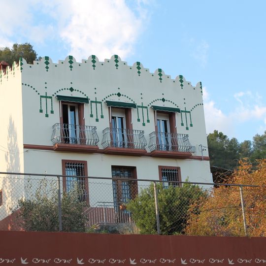Façana de la Torre de les Orenetes