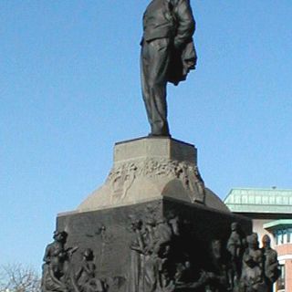 Monumento a Giuseppe Verdi