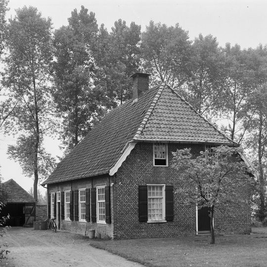 Fundatie voor zes oude mannen