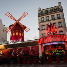 Vue sur le Moulin Rouge