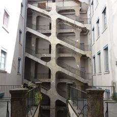 Cour des Voraces