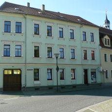 Mietshaus in geschlossener Bebauung Heinrich-Zille-Straße 10
