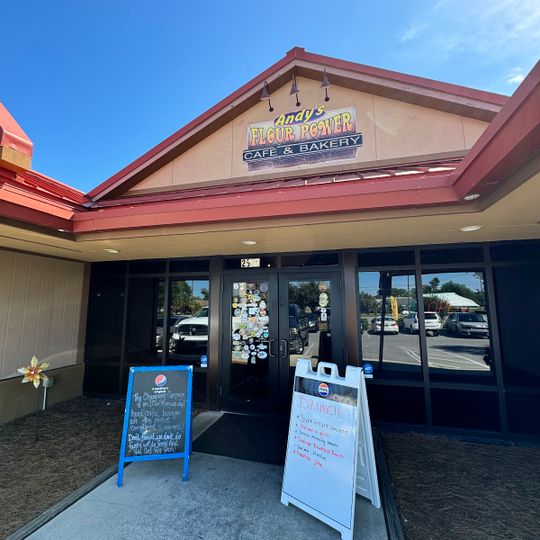 Andy's Flour Power Cafe & Bakery
