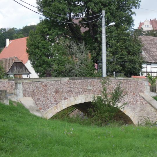 Steinbogenbrücke über den Ketzerbach