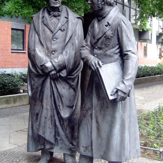 Humboldt-Beuth-Denkmal