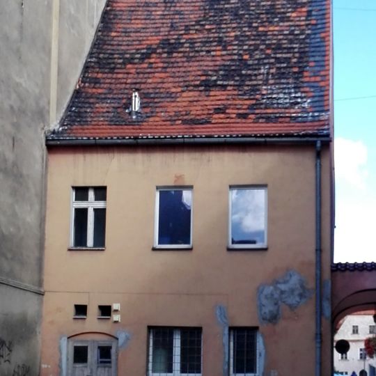 9 Piastowska Street in Prudnik