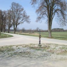 Kříž na rozcestí nad Jižnou