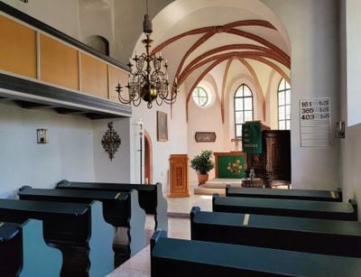 Interior 0