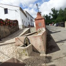 Fuente-abrevadero de Puerto Moral