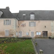 Town hall of Mandres-les-Roses