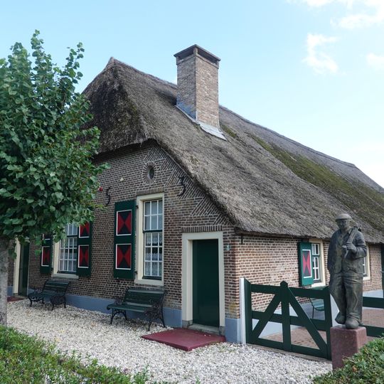 Bovenstraatweg 10, Oldebroek