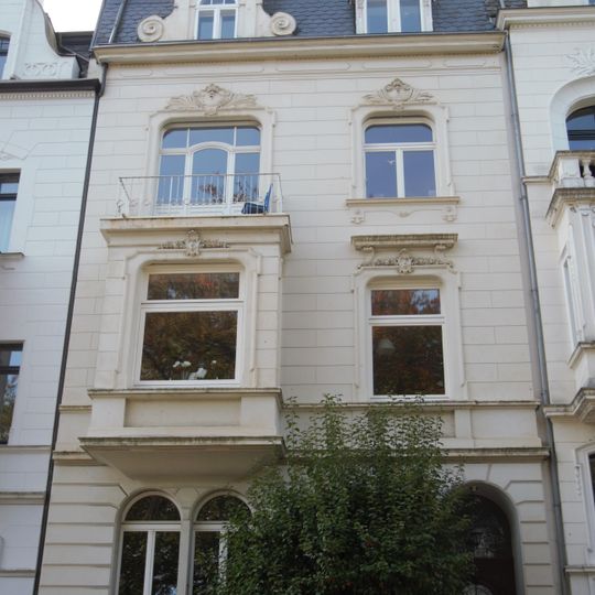 Bismarckstraße 57