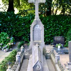 Grafmonument Pastoor B.J.G. van Rijckevorsel