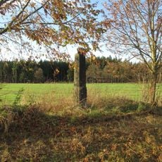 Kříž severně od Zderaze