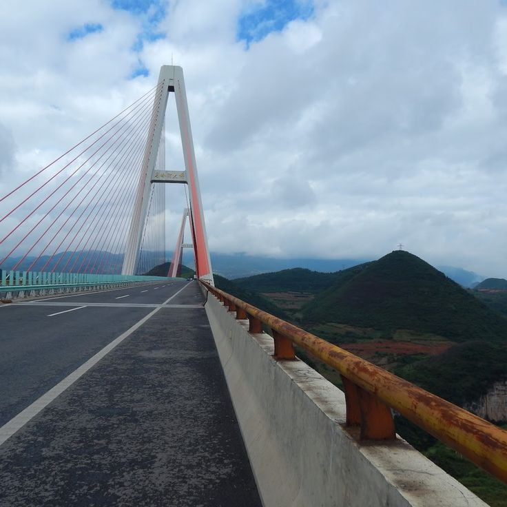 Maling Fenglin River Bridge – 550 m