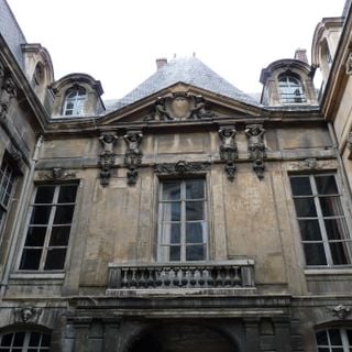 Hôtel Amelot de Bisseuil