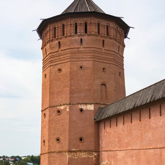 Юго-западная наугольная башня