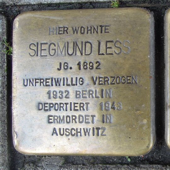 Stolperstein dedicated to Siegmund Less