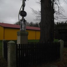 Kříž na zapadním okraji vsi