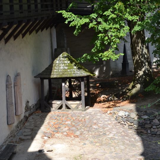 Starý zámok, múr hradbový juhozápadný