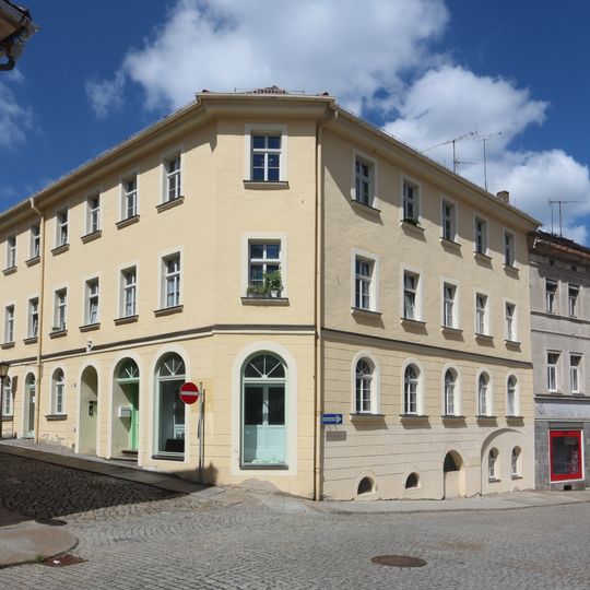 Ehemaliges Backhaus in geschlossener Bebauung Pfortenstraße 19